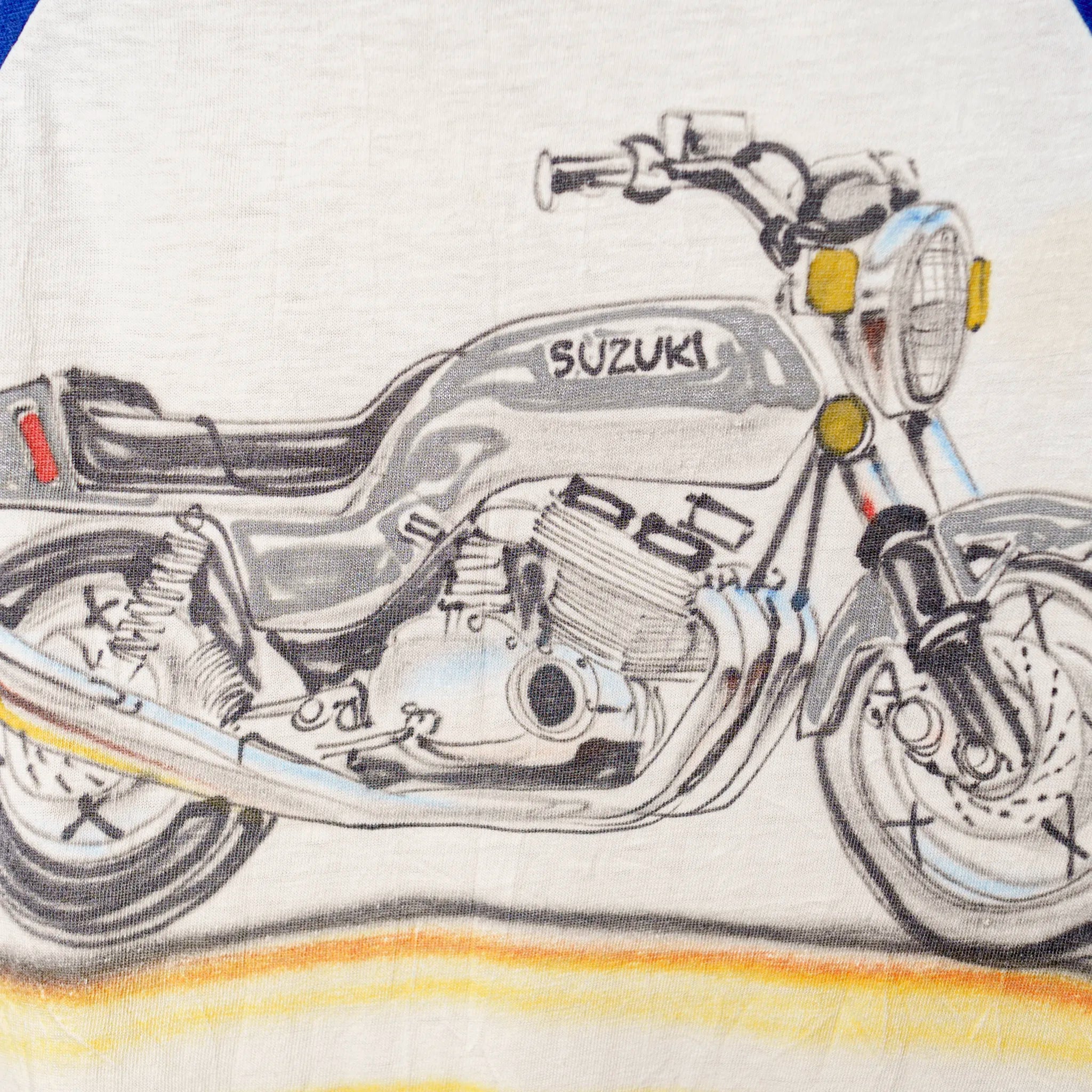 XL 1980s aerógrafo Suzuki motocicleta camiseta de manga 3/4